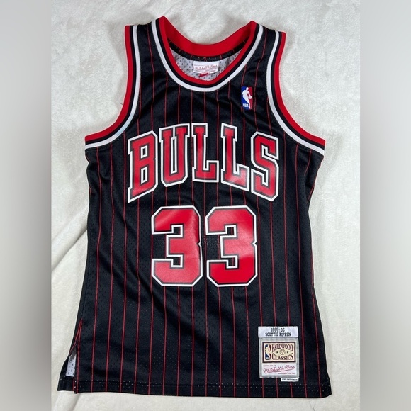 Scottie Pippen Hardwood Classics Mitchell & Ness Size Men’s Small Chicago Bulls - Picture 2 of 9